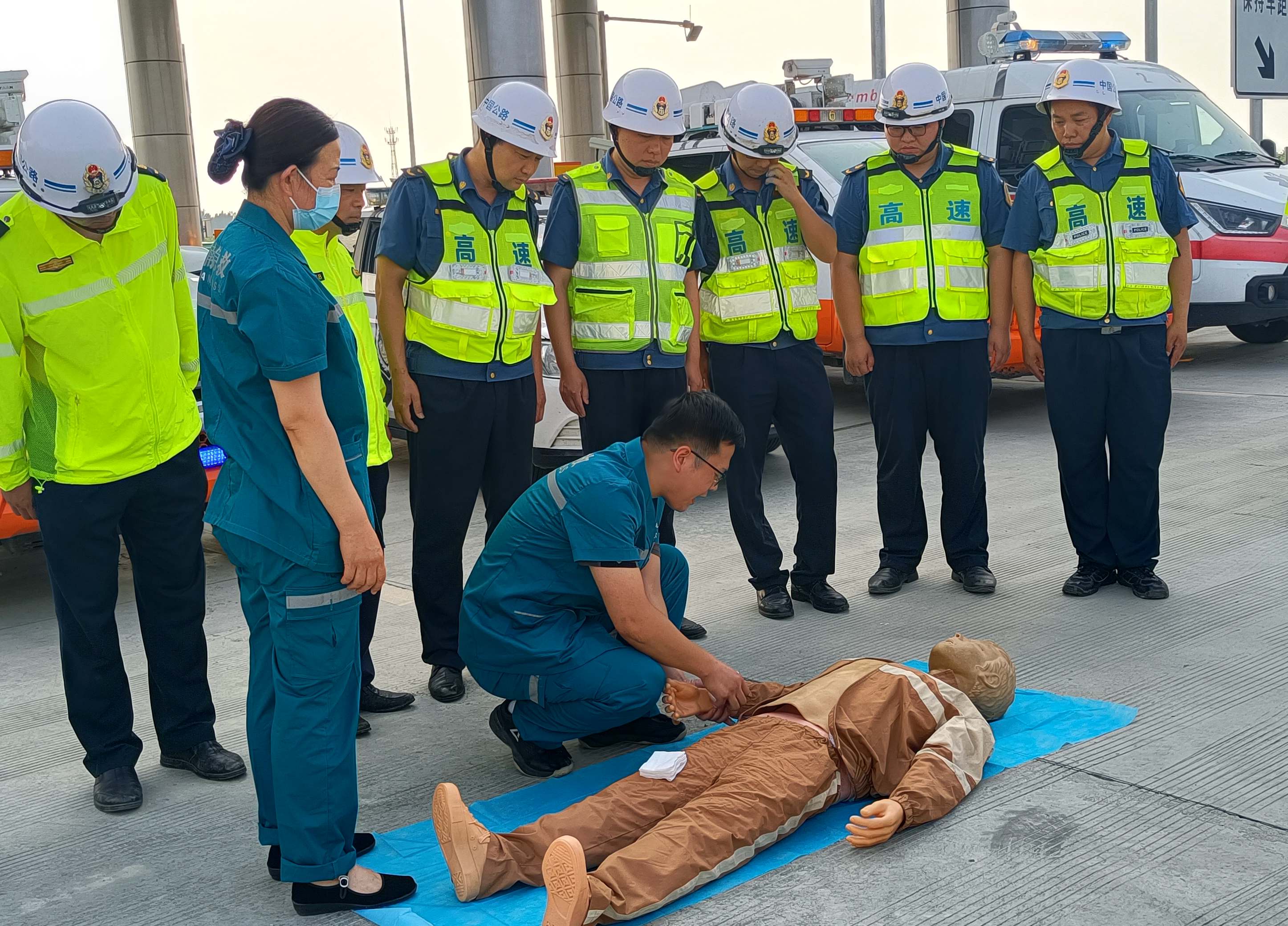 4ea494392238755bed2d43a0af92fd1_副本.jpg 4ea494392238755bed2d43a0af92fd1_副本.jpg